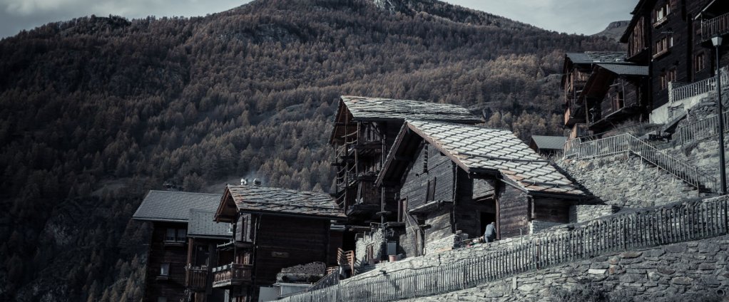 Törbel-Wallis-Taschen-Karlen